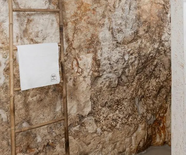 Ca Bella Vista Bed & Breakfast 4*